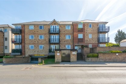 2 Bedroom Apartment New InstructionApartment New Instruction in Old Watford Road, Bricket Wood, St. Albans - Collinson Hall