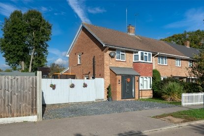 3 Bedroom House New InstructionHouse New Instruction in Claremont, Bricket Wood, St. Albans - Collinson Hall