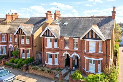 5 Bedroom House For SaleHouse For Sale in Blandford Road, St. Albans, Hertfordshire - Collinson Hall