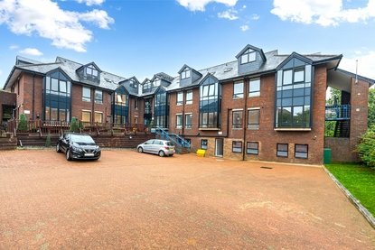 1 Bedroom Apartment New InstructionApartment New Instruction in Hatfield Road, St. Albans, Hertfordshire - Collinson Hall