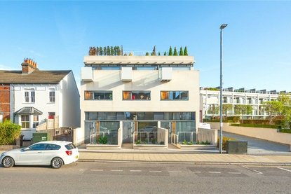 2 Bedroom Apartment New InstructionApartment New Instruction in London Road, St. Albans, Hertfordshire - Collinson Hall