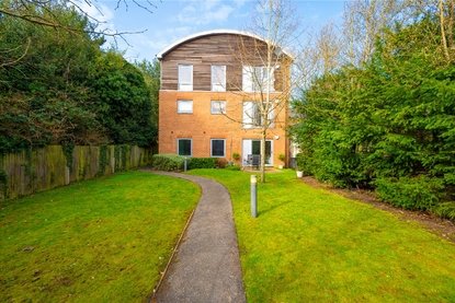 2 Bedroom Apartment New InstructionApartment New Instruction in Hatfield Road, St. Albans, Hertfordshire - Collinson Hall