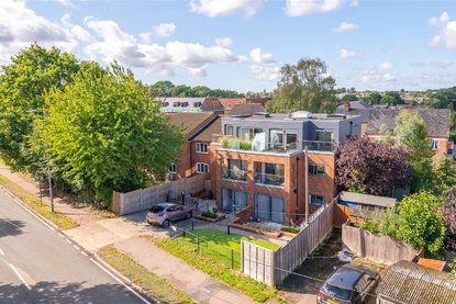 2 Bedroom Apartment To LetApartment To Let in Ashfield Court, 102 Ashley Road, St Albans - Collinson Hall