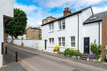2 Bedroom House New InstructionHouse New Instruction in Sopwell Lane, St. Albans, Hertfordshire - Collinson Hall