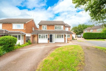 6 Bedroom House New InstructionHouse New Instruction in Maplefield, Park Street, St. Albans - Collinson Hall