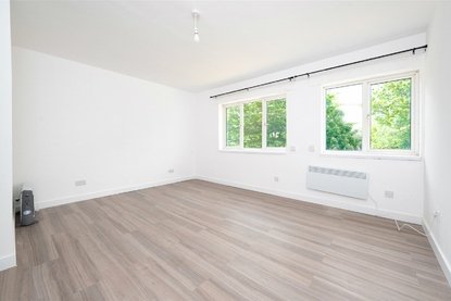 1 Bedroom Apartment New InstructionApartment New Instruction in Waverley Road, St. Albans, Hertfordshire - Collinson Hall