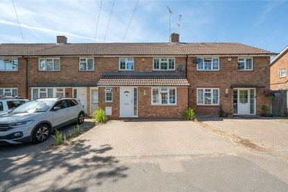 3 Bedroom House New InstructionHouse New Instruction in Hunters Ride, Bricket Wood, St. Albans - Collinson Hall