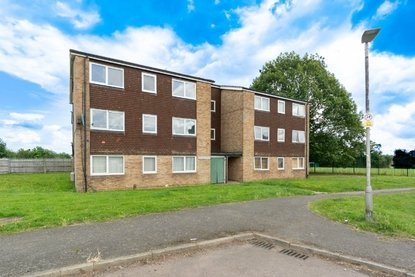 1 Bedroom Apartment Let AgreedApartment Let Agreed in Gordon House, Gordon Close, St. Albans - Collinson Hall