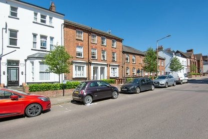 1 Bedroom Apartment Let in Alma Road, St. Albans, Hertfordshire - Collinson Hall