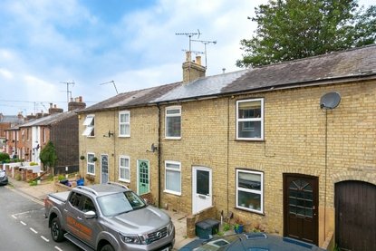 2 Bedroom House For Sale in Inkerman Road, St. Albans - Collinson Hall