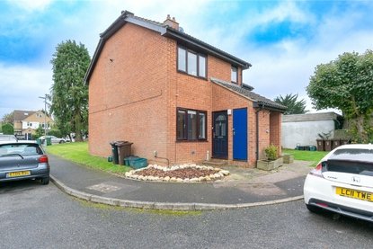 1 Bedroom Apartment Let AgreedApartment Let Agreed in Larks Ridge, Watford Road, St. Albans - Collinson Hall