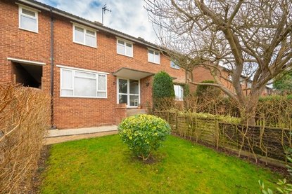 3 Bedroom House Exchanged in Ladies Grove, St. Albans, Hertfordshire - Collinson Hall