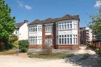 2 Bedroom Apartment To LetApartment To Let in Grosvenor Road, St. Albans - Collinson Hall