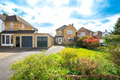 3 Bedroom House Sold Subject to Contract in Cherry Hill, St. Albans, Hertfordshire - Collinson Hall