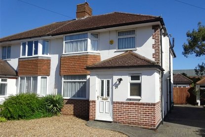 4 Bedroom House New Instruction in Oakwood Drive, St. Albans, Hertfordshire - Collinson Hall