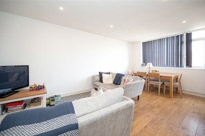 2 Bedroom Apartment To LetApartment To Let in New House Park, St. Albans, Hertfordshire - Collinson Hall