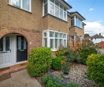 2 Bedroom Maisonette LetMaisonette Let in Colindale Avenue, St. Albans, Hertfordshire - Collinson Hall