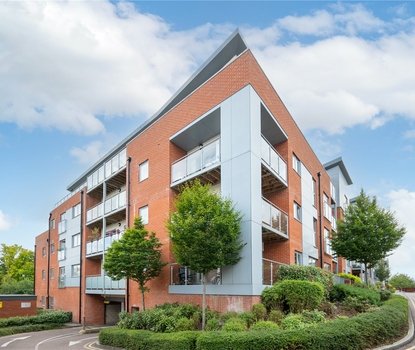 1 Bedroom Apartment For SaleApartment For Sale in Barcino House, Charrington Place, St Albans - Collinson Hall
