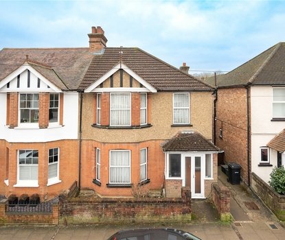 4 Bedroom House For SaleHouse For Sale in Brampton Road, St. Albans, Hertfordshire - Collinson Hall
