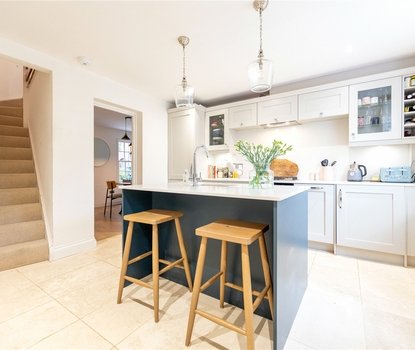 2 Bedroom House For SaleHouse For Sale in Verulam Road, St. Albans, Hertfordshire - Collinson Hall