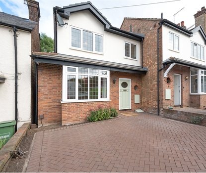 3 Bedroom House LetHouse Let in Waverley Road, St. Albans, Hertfordshire - Collinson Hall