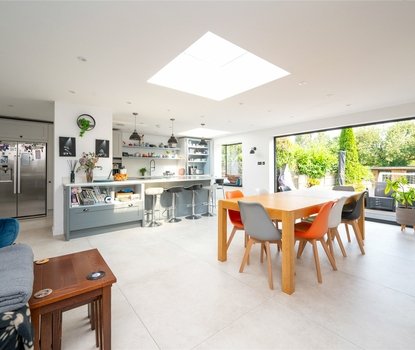 5 Bedroom House For SaleHouse For Sale in Gurney Court Road, St Albans, Hertfordshire - Collinson Hall