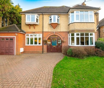 5 Bedroom House For SaleHouse For Sale in Jennings Road, St Albans, Hertfordshire - Collinson Hall