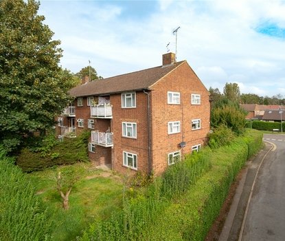 3 Bedroom Apartment LetApartment Let in Talbot Road, Hatfield, Hertfordshire - Collinson Hall