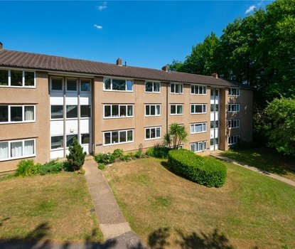 3 Bedroom Apartment For SaleApartment For Sale in Tudor Road, St. Albans, Hertfordshire - Collinson Hall