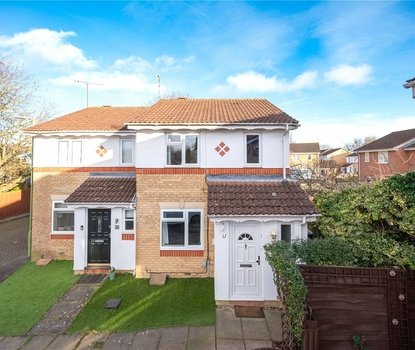 3 Bedroom House For SaleHouse For Sale in Alsop Close, London Colney, St. Albans - Collinson Hall