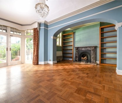 7 Bedroom House For SaleHouse For Sale in London Road, St. Albans, Hertfordshire - Collinson Hall