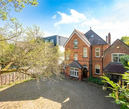 7 Bedroom House For SaleHouse For Sale in London Road, St. Albans, Hertfordshire - Collinson Hall