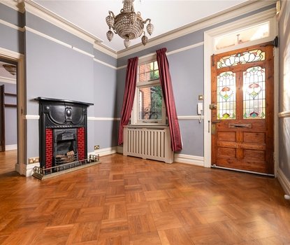 7 Bedroom House For SaleHouse For Sale in London Road, St. Albans, Hertfordshire - Collinson Hall