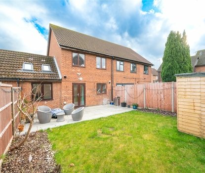 4 Bedroom House For SaleHouse For Sale in Wilstone Drive, St. Albans, Hertfordshire - Collinson Hall