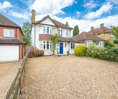 4 Bedroom House For SaleHouse For Sale in Watford Road, St. Albans, Hertfordshire - Collinson Hall