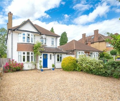 4 Bedroom House For SaleHouse For Sale in Watford Road, St. Albans, Hertfordshire - Collinson Hall