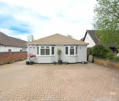 5 Bedroom Bungalow Sold Subject to ContractBungalow Sold Subject to Contract in Mount Pleasant Lane, Bricket Wood, St. Albans - Collinson Hall