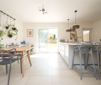 3 Bedroom House For SaleHouse For Sale in Coombes Road, London Colney, Hertfordshire - Collinson Hall