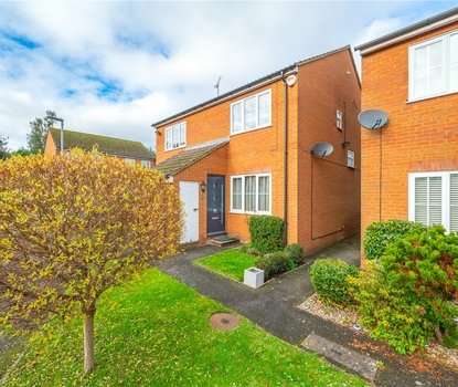 2 Bedroom House Sold Subject to ContractHouse Sold Subject to Contract in Woodlea, Hammers Gate, St. Albans - Collinson Hall