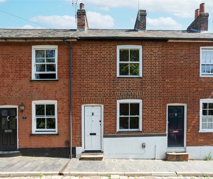 2 Bedroom House For SaleHouse For Sale in New England Street, St. Albans, Hertfordshire - Collinson Hall