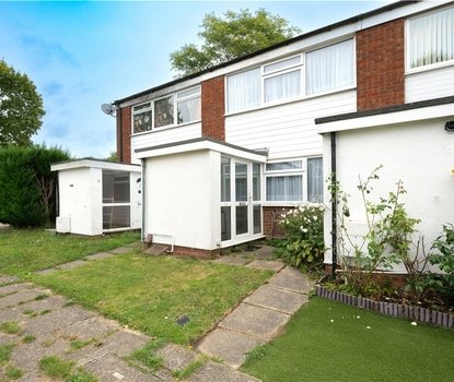 2 Bedroom House For SaleHouse For Sale in New House Park, St. Albans, Hertfordshire - Collinson Hall