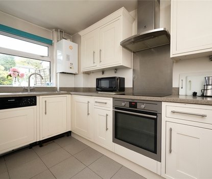 2 Bedroom House For SaleHouse For Sale in New House Park, St. Albans, Hertfordshire - Collinson Hall