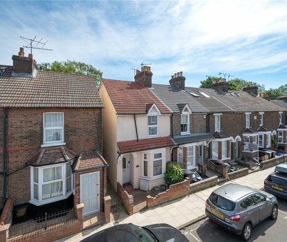 3 Bedroom House Sold Subject to ContractHouse Sold Subject to Contract in Cavendish Road, St. Albans, Hertfordshire - Collinson Hall