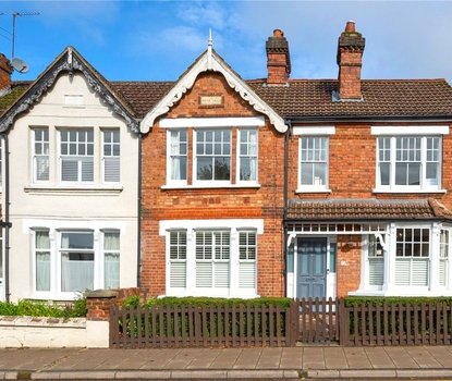 3 Bedroom House Sold Subject to ContractHouse Sold Subject to Contract in Sandpit Lane, St. Albans, Hertfordshire - Collinson Hall