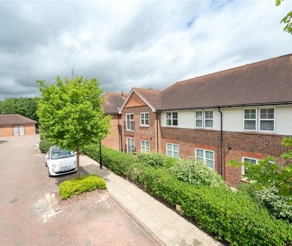 2 Bedroom Apartment For SaleApartment For Sale in Wordsworth Close, Kings Park, St. Albans - Collinson Hall