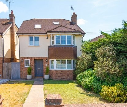 4 Bedroom House Sold Subject to ContractHouse Sold Subject to Contract in Watford Road, Chiswell Green, St Albans - Collinson Hall