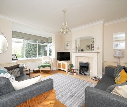 4 Bedroom House For SaleHouse For Sale in Mount Pleasant Lane, Bricket Wood, St. Albans - Collinson Hall