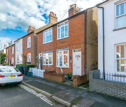 2 Bedroom House Sold Subject to Contract in Upper Heath Road, St. Albans - Collinson Hall