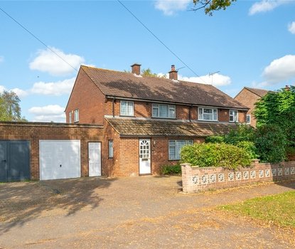 3 Bedroom House Sold Subject to ContractHouse Sold Subject to Contract in Nelson Avenue, St. Albans, Hertfordshire - Collinson Hall