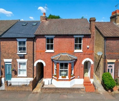 4 Bedroom House Sold Subject to ContractHouse Sold Subject to Contract in Upper Heath Road, St. Albans, Hertfordshire - Collinson Hall